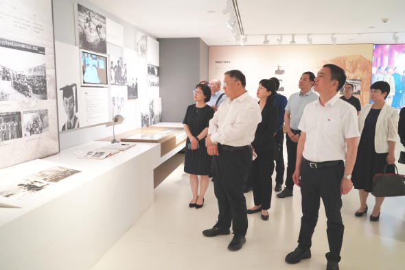 中智集團(tuán)黨委書記、董事長卜玉龍赴陜西、內(nèi)蒙古開展商務(wù)拜訪活動(dòng)