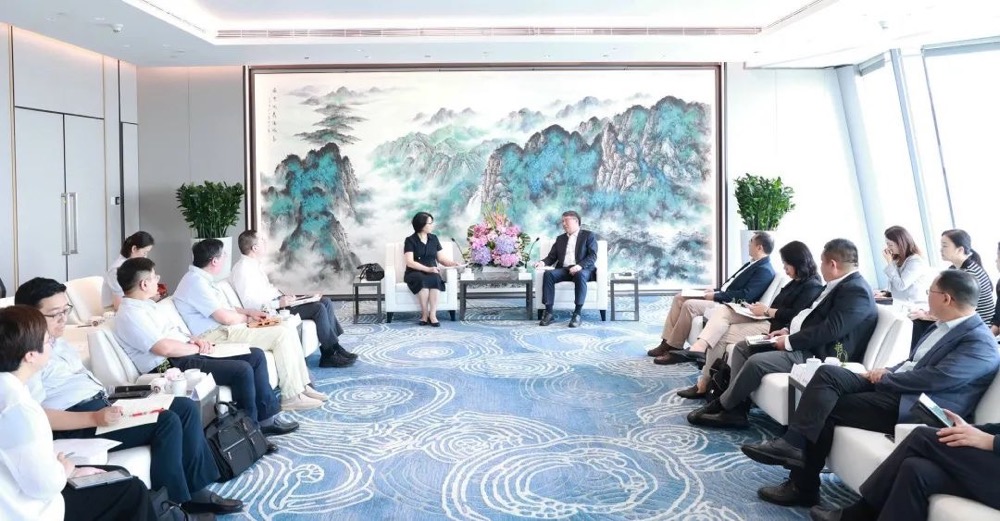 中智集團(tuán)黨委副書記、董事、總經(jīng)理王曉梅赴深圳開展數(shù)字化轉(zhuǎn)型專題學(xué)習(xí)交流