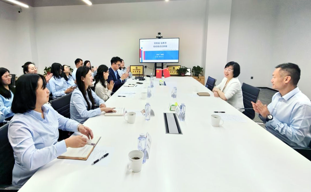 中智集團(tuán)黨委副書(shū)記、董事、總經(jīng)理王曉梅在云南開(kāi)展商務(wù)活動(dòng)和調(diào)研